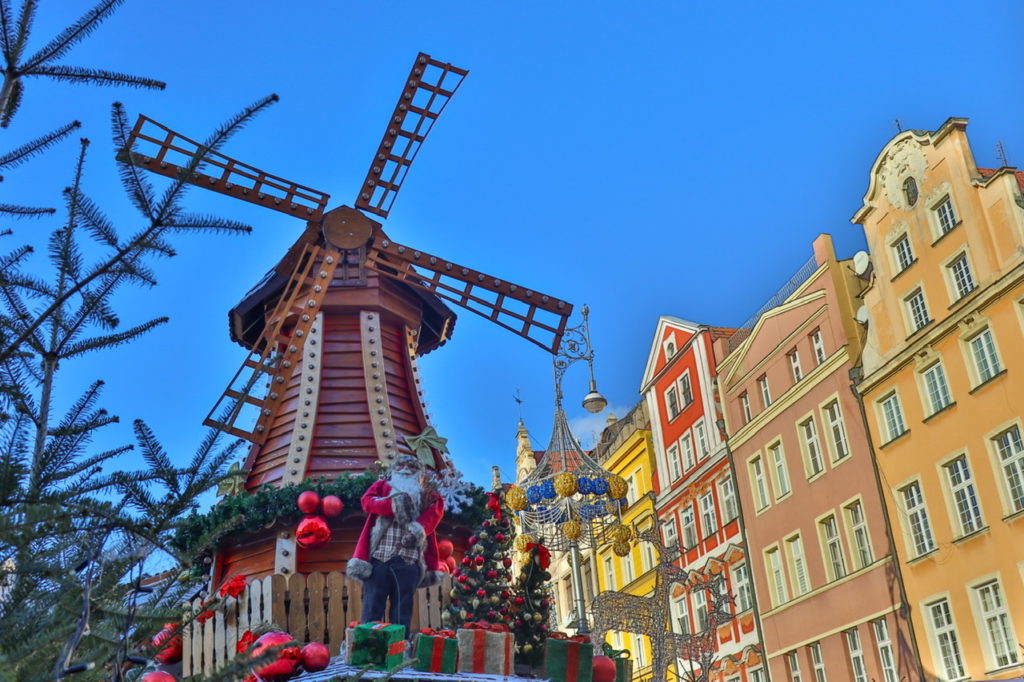 Windmühle am Weihnachtsmarkt in Breslau