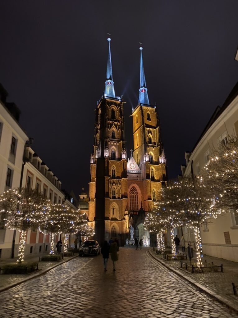 Dom in Breslau bei Nacht