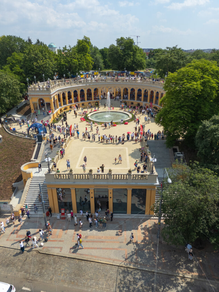 Liebichshöhe Breslau Renoviert